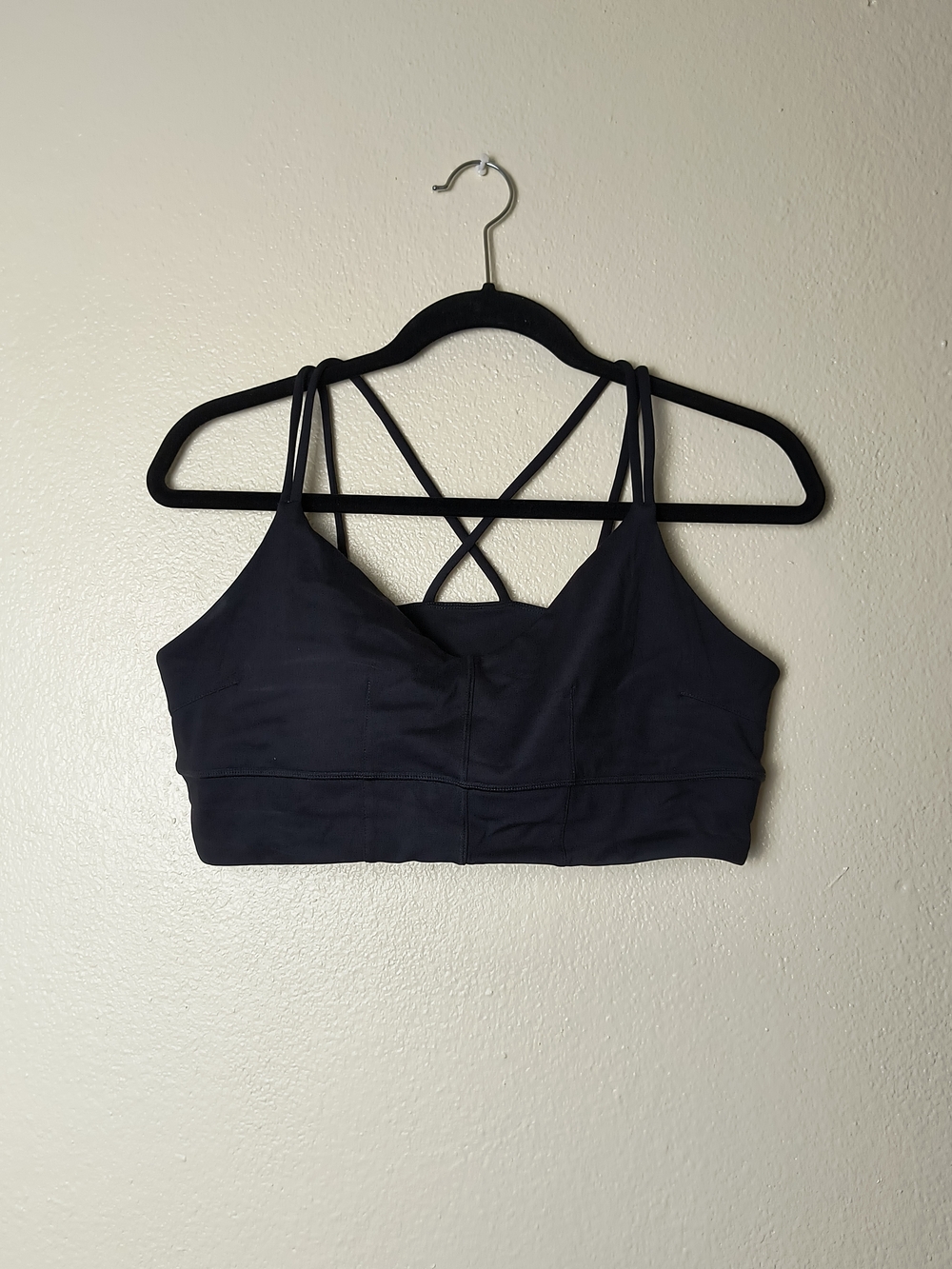 Women's Strappy Back Sports Bra - Black
